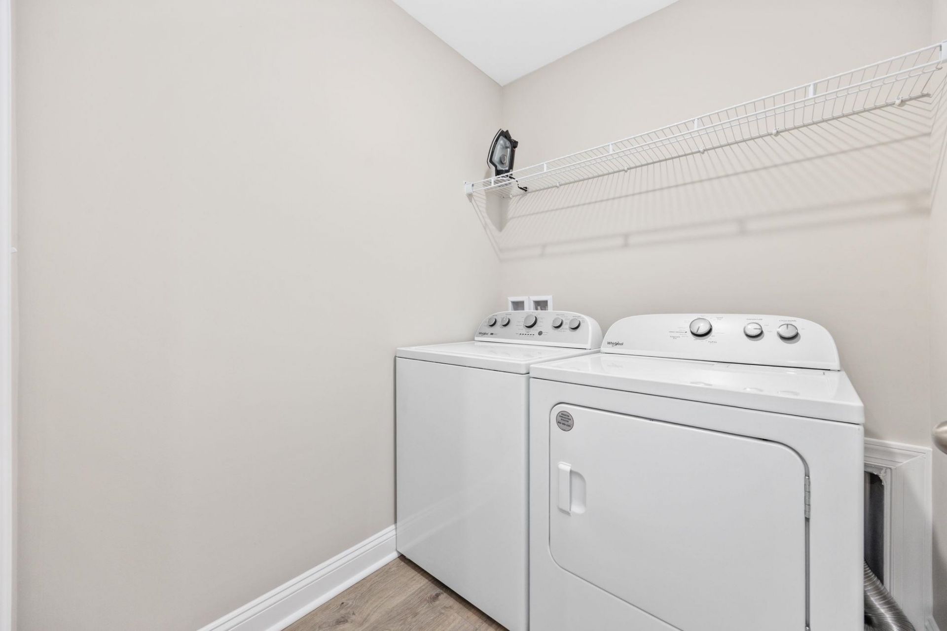 202 Madison Ct. Photo 39