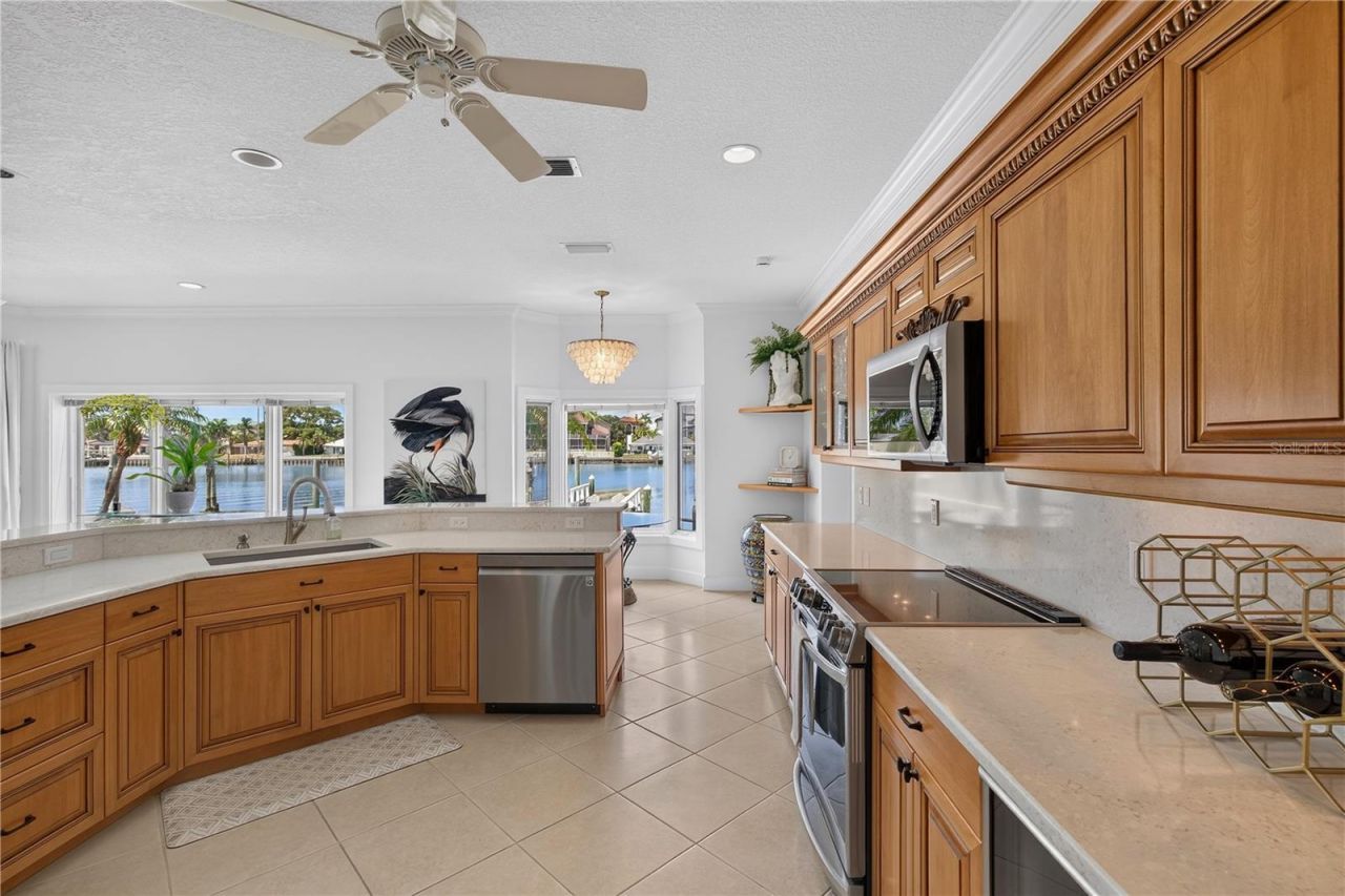 204 Poinciana Lane, Largo, FL 33770 Photo