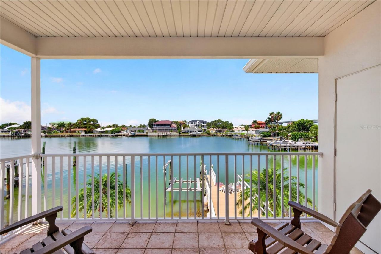 204 Poinciana Lane, Largo, FL 33770 Photo