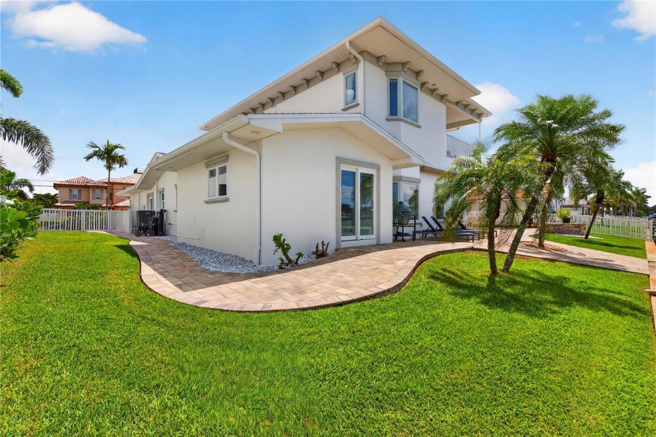 204 Poinciana Lane, Largo, FL 33770 Photo