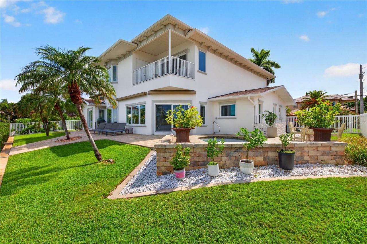 204 Poinciana Lane, Largo, FL 33770 Photo