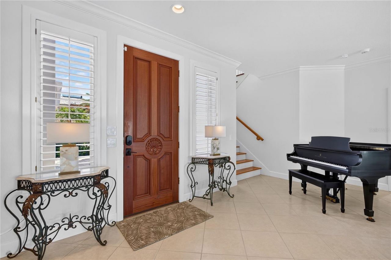 204 Poinciana Lane, Largo, FL 33770 Photo