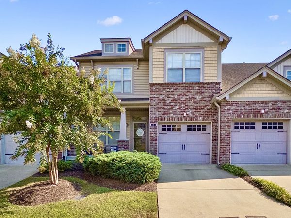 584 Griffin Cir, Hermitage, TN 37076