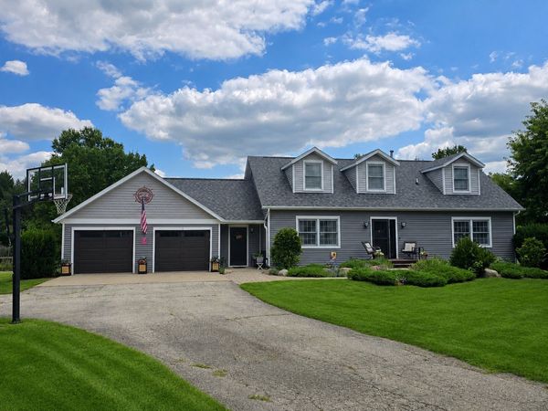 2335 Timber Ridge Drive , Princeton, IL 61356