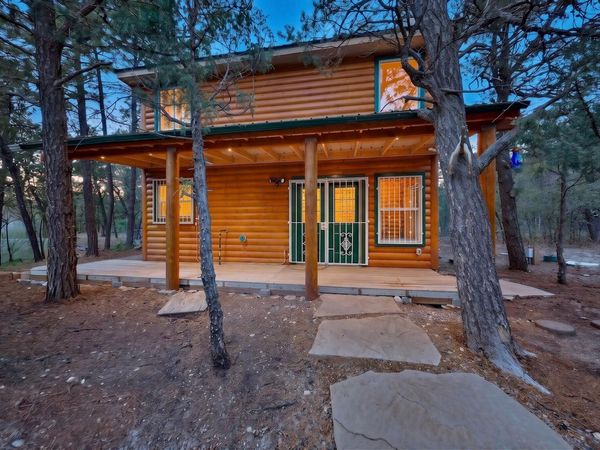 26 Roadrunner Road , Tijeras, NM 87059