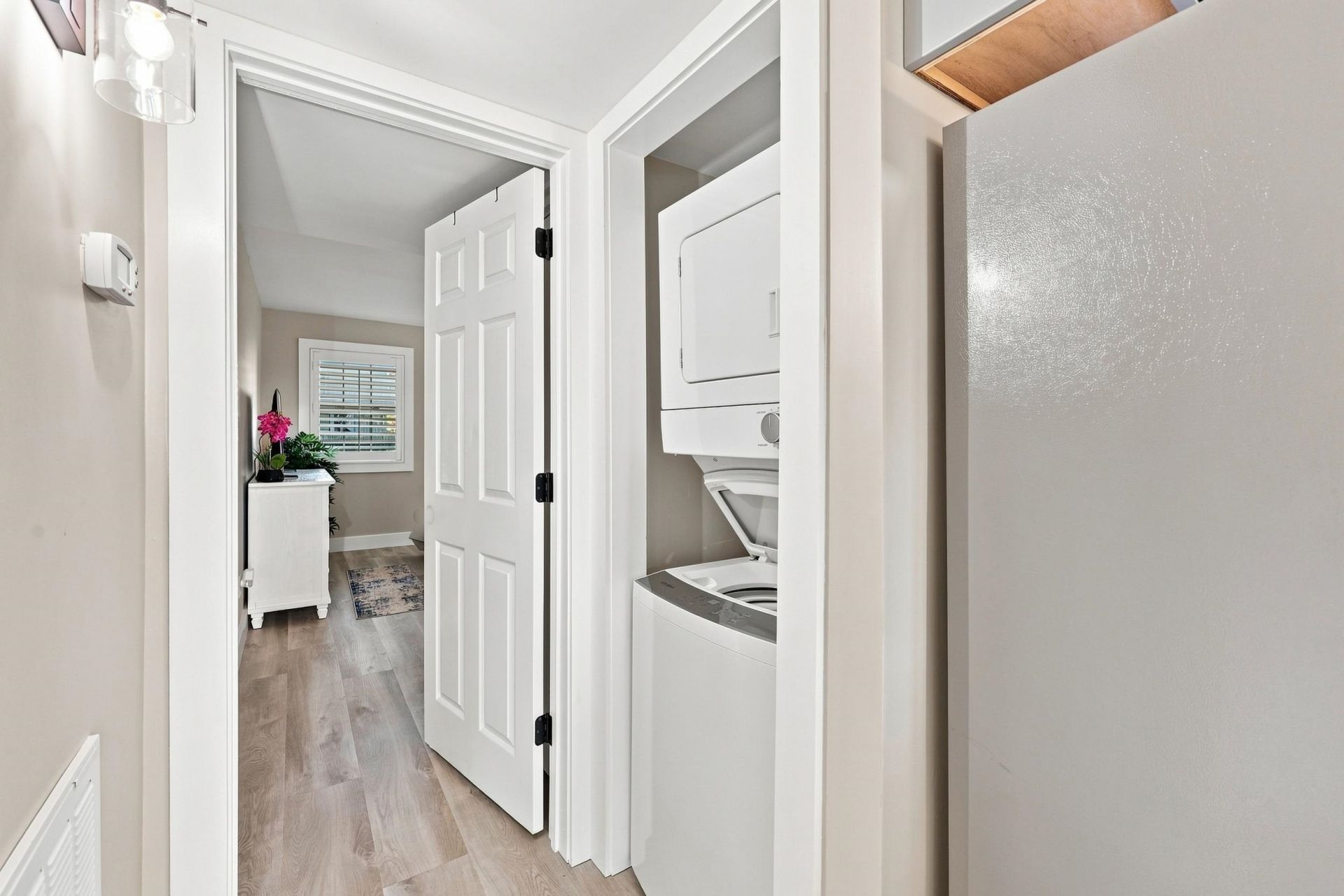 1500 Cenith Dr. Photo 19