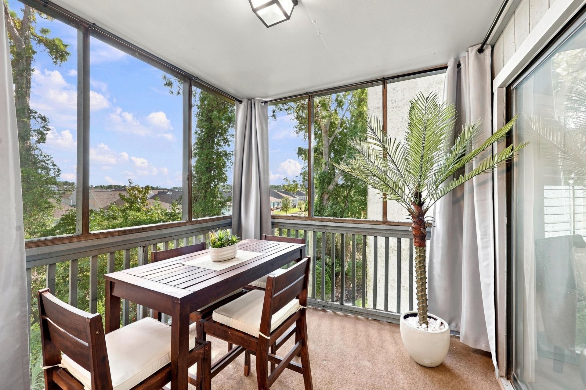 1500 Cenith Dr. Photo 20