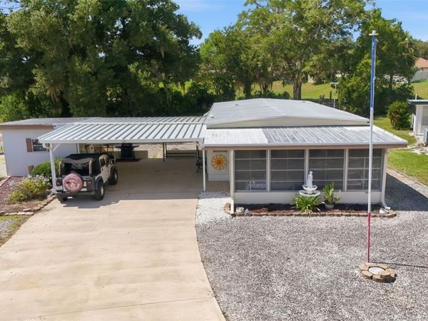 695 BUCCANEER BOULEVARD , TAVARES, FL 32778