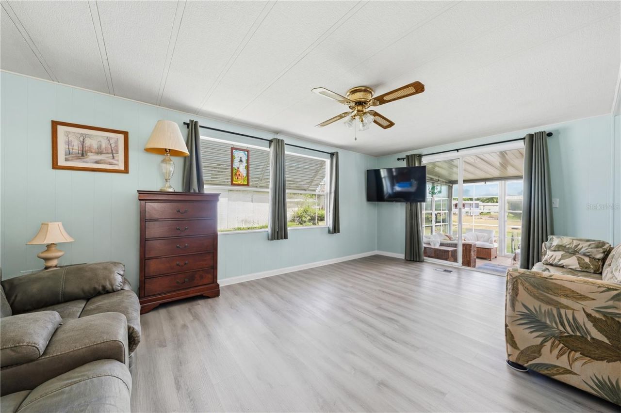 695 Buccaneer Boulevard, Tavares, FL 32778 Photo
