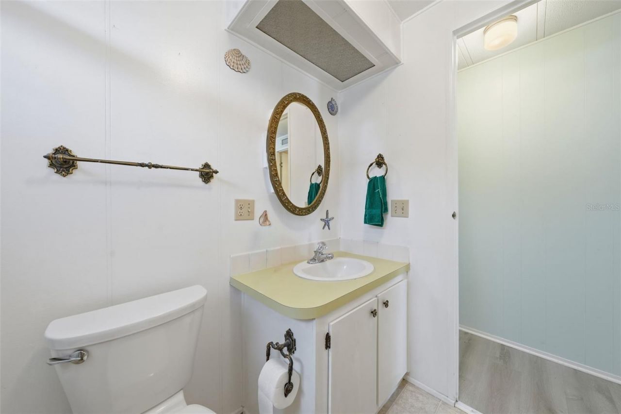 695 Buccaneer Boulevard, Tavares, FL 32778 Photo