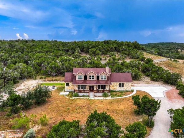 441 Eagle Lane , Fischer, TX 78623