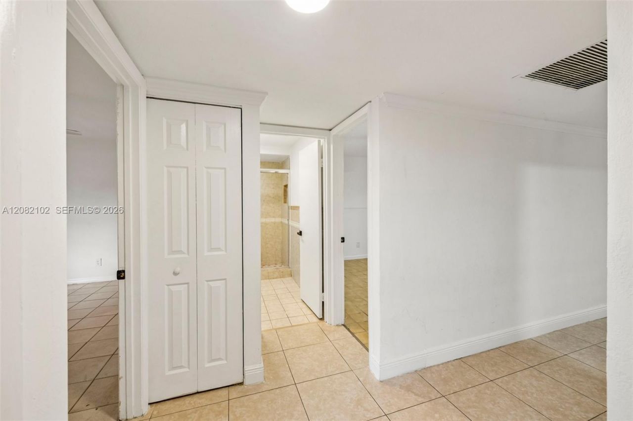 13130 SW 15th Ln, Miami, FL 33184 Photo