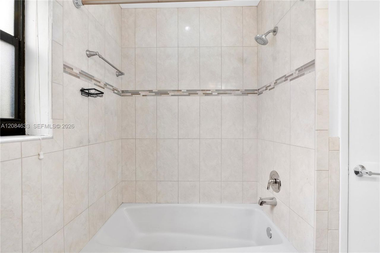 1410-1412 NW 93rd Ter, Coral Springs, FL 33071 Photo