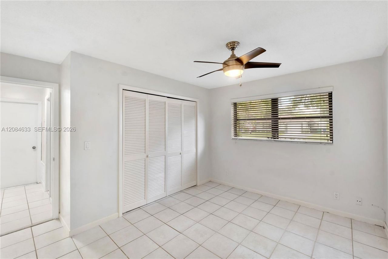 1410-1412 NW 93rd Ter, Coral Springs, FL 33071 Photo