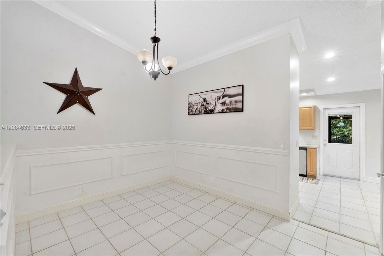 1410-1412 NW 93rd Ter, Coral Springs, FL 33071 Photo