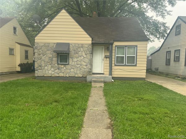 4956 Huron Street , Dearborn Heights, Mi 48125