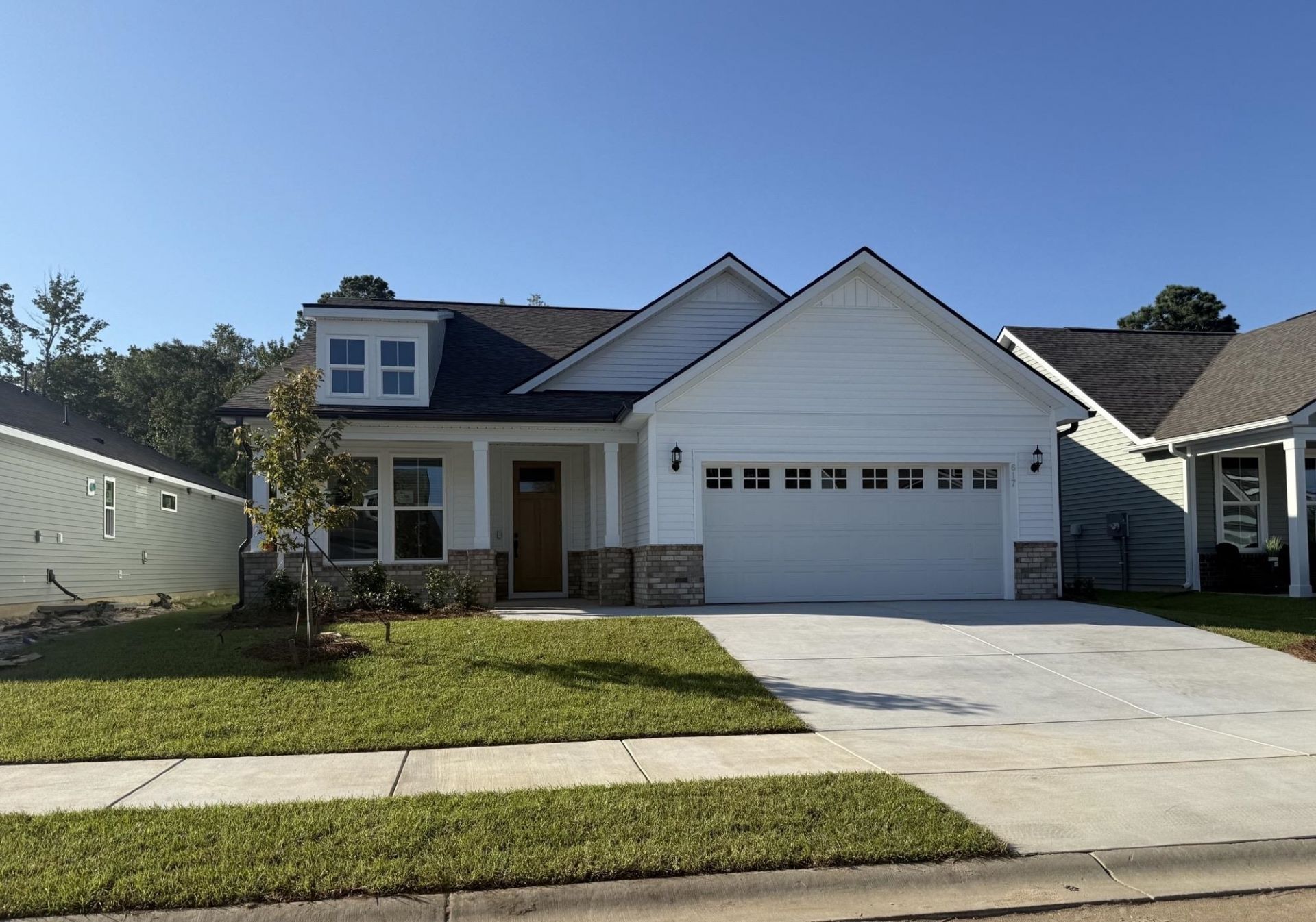 617 Palm Bay Dr. , Myrtle Beach, SC 29588 Main Photo