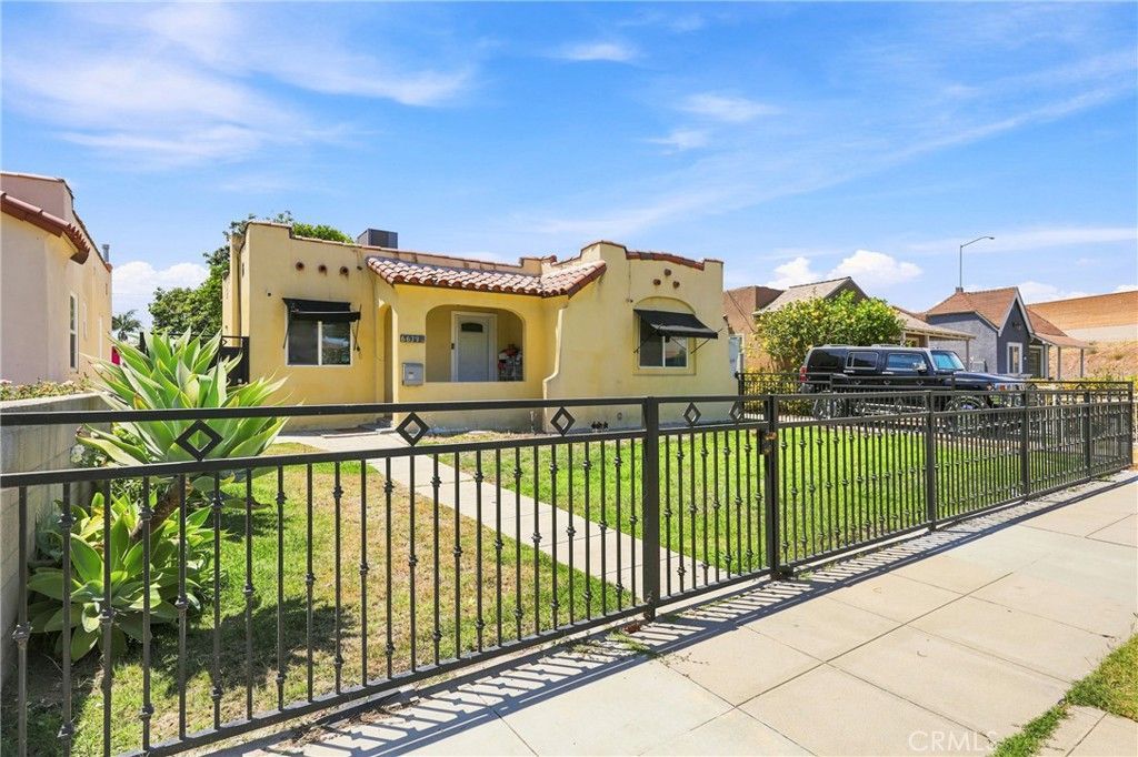 6639 Rose, Long Beach, CA 90805 Main Photo