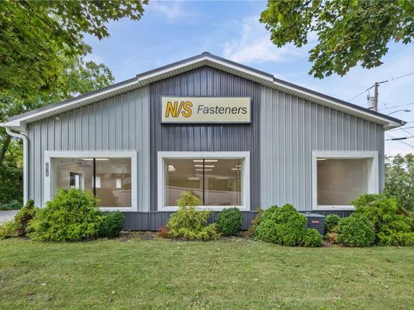 3019 E Henrietta Rd , Henrietta, NY 14467