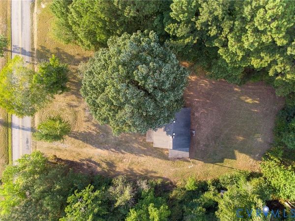 18905 Depot Road , Mc Kenney, VA 23872