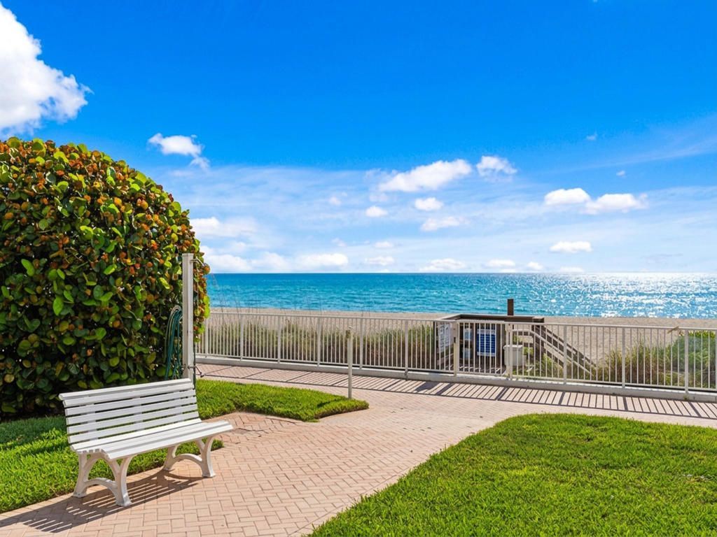 2295 S Ocean Boulevard, Unit 314, Palm Beach, FL 33480 Photo