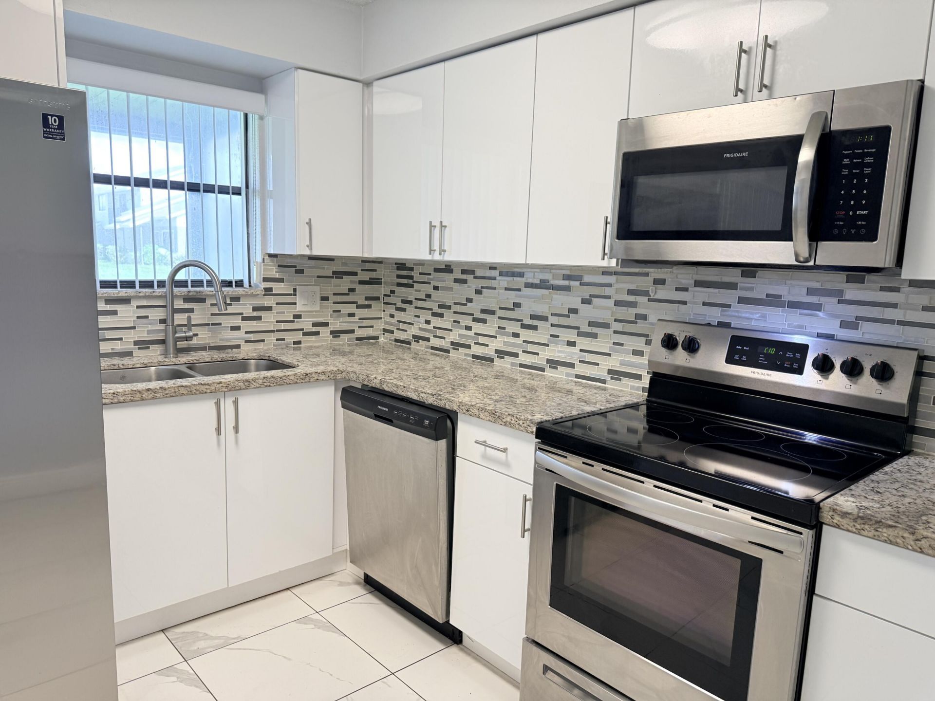 1104 Riverside Drive, Greenacres, FL 33463 Photo