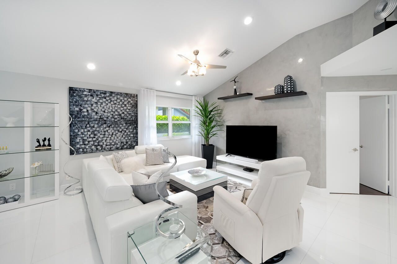 2081 NW 52nd Street, Boca Raton, FL 33496 Photo