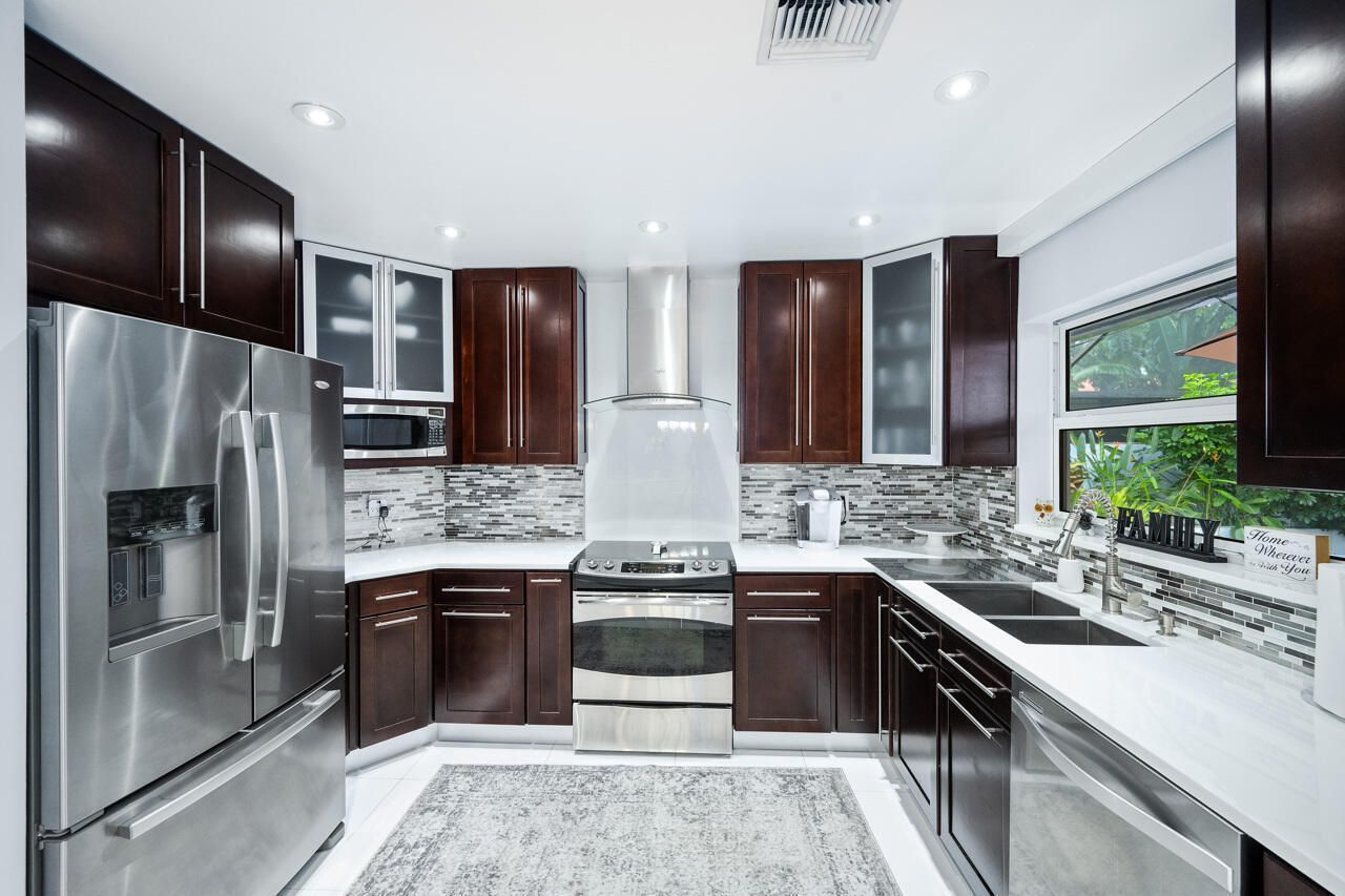 2081 NW 52nd Street, Boca Raton, FL 33496 Photo