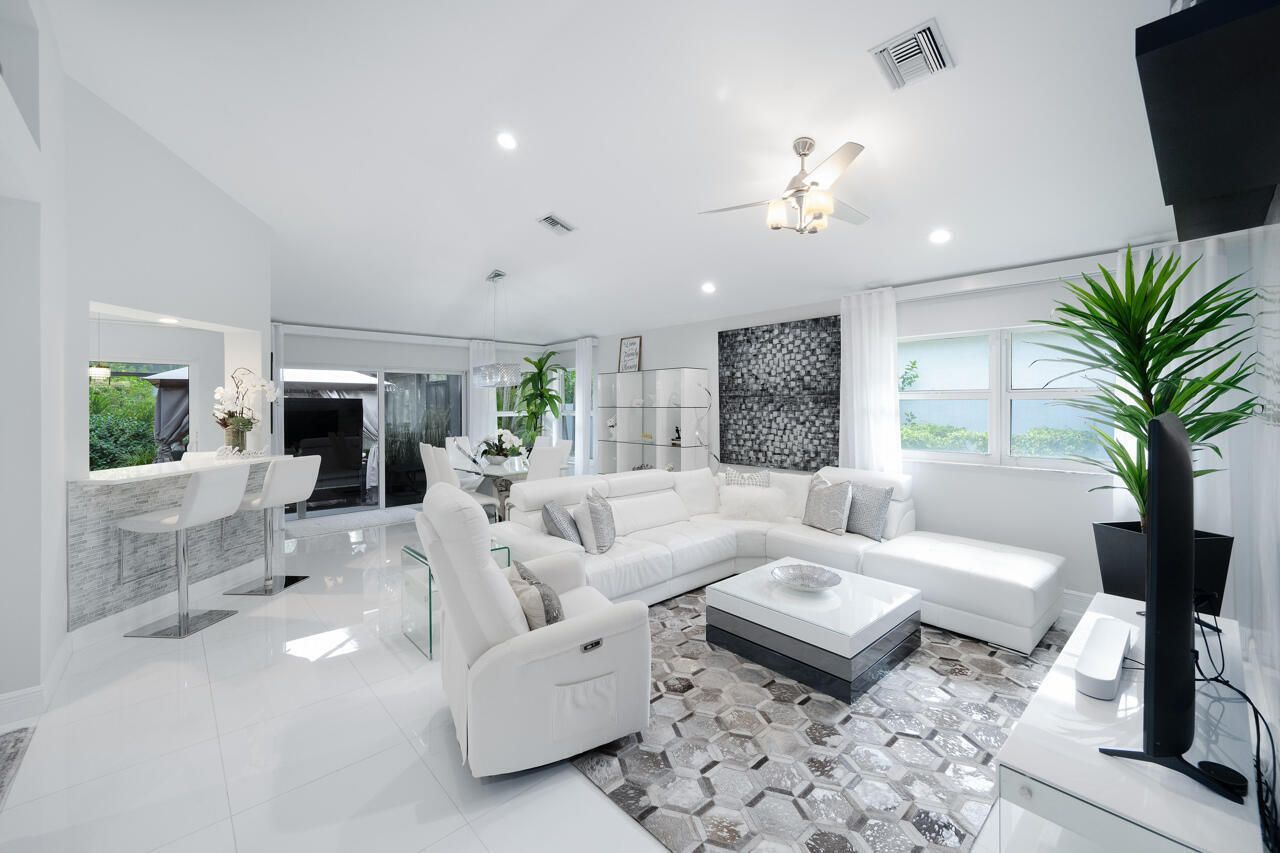 2081 NW 52nd Street, Boca Raton, FL 33496 Photo