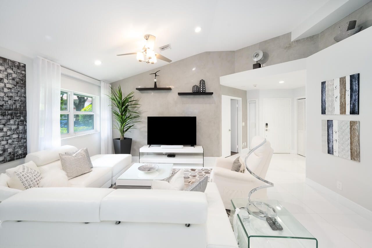 2081 NW 52nd Street, Boca Raton, FL 33496 Photo