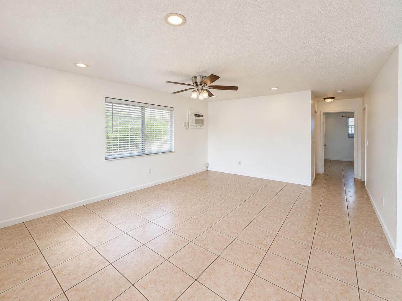1353 Kirk Road, West Palm Beach, FL 33406 Photo