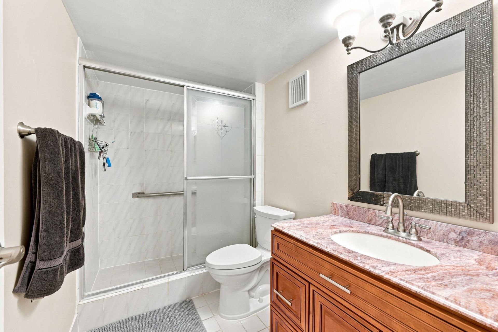 380 E Laurel Drive, Unit 5D, Margate, FL 33063 Photo