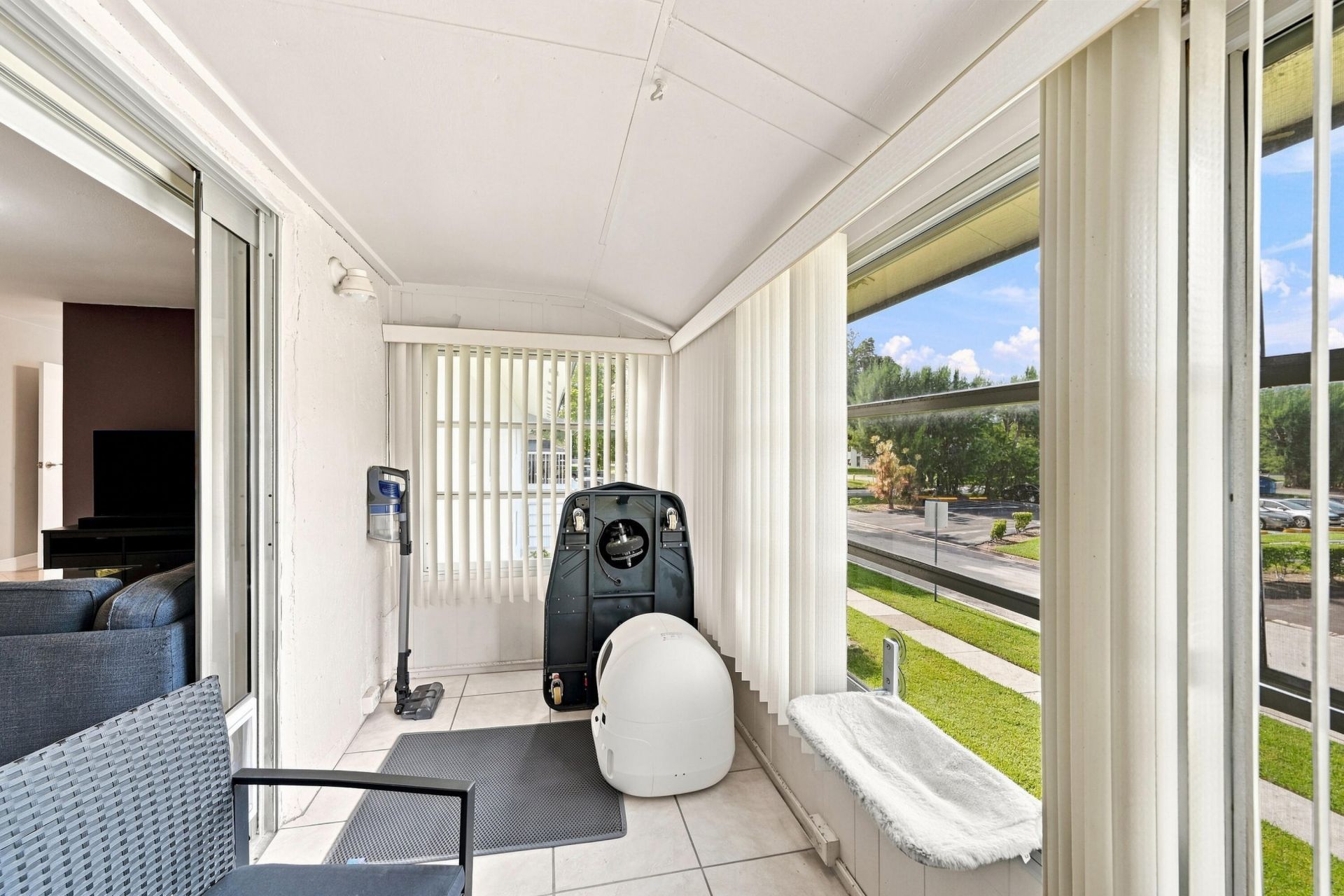 380 E Laurel Drive, Unit 5D, Margate, FL 33063 Photo