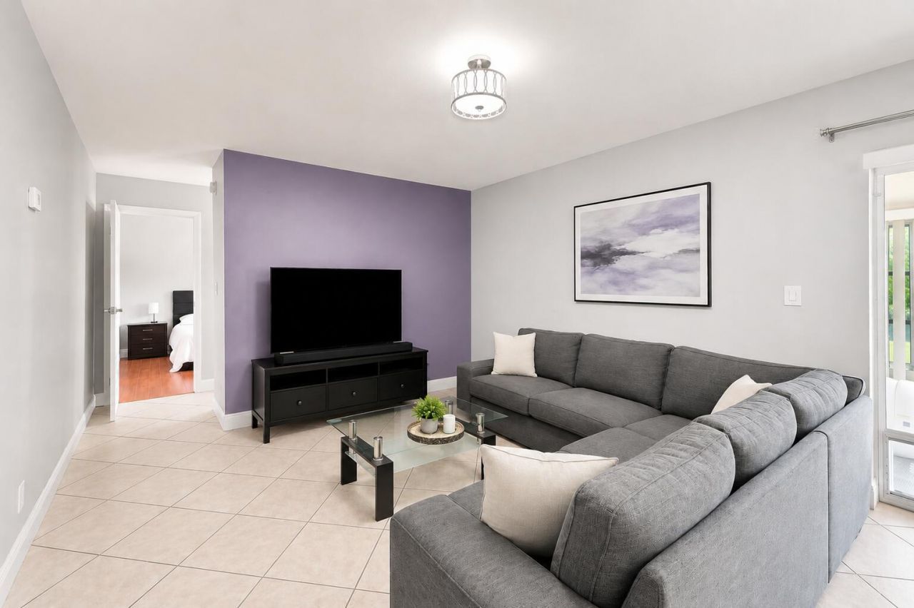 380 E Laurel Drive, Unit 5D, Margate, FL 33063 Photo