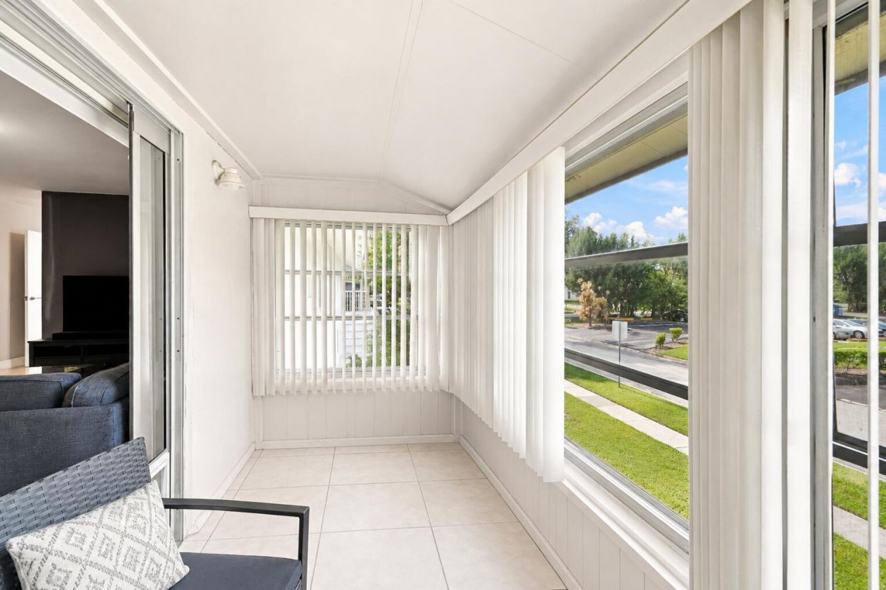 380 E Laurel Drive, Unit 5D, Margate, FL 33063 Photo