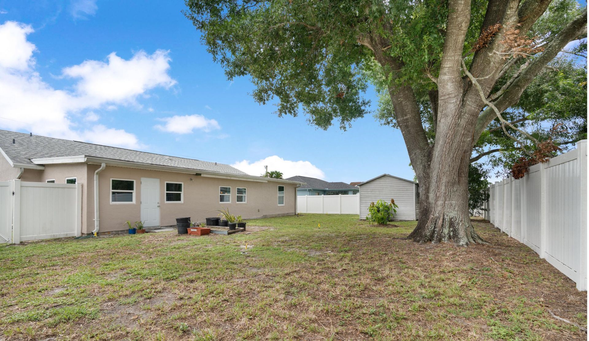 565 SW Cherryhill Road, Port Saint Lucie, FL 34953 Photo