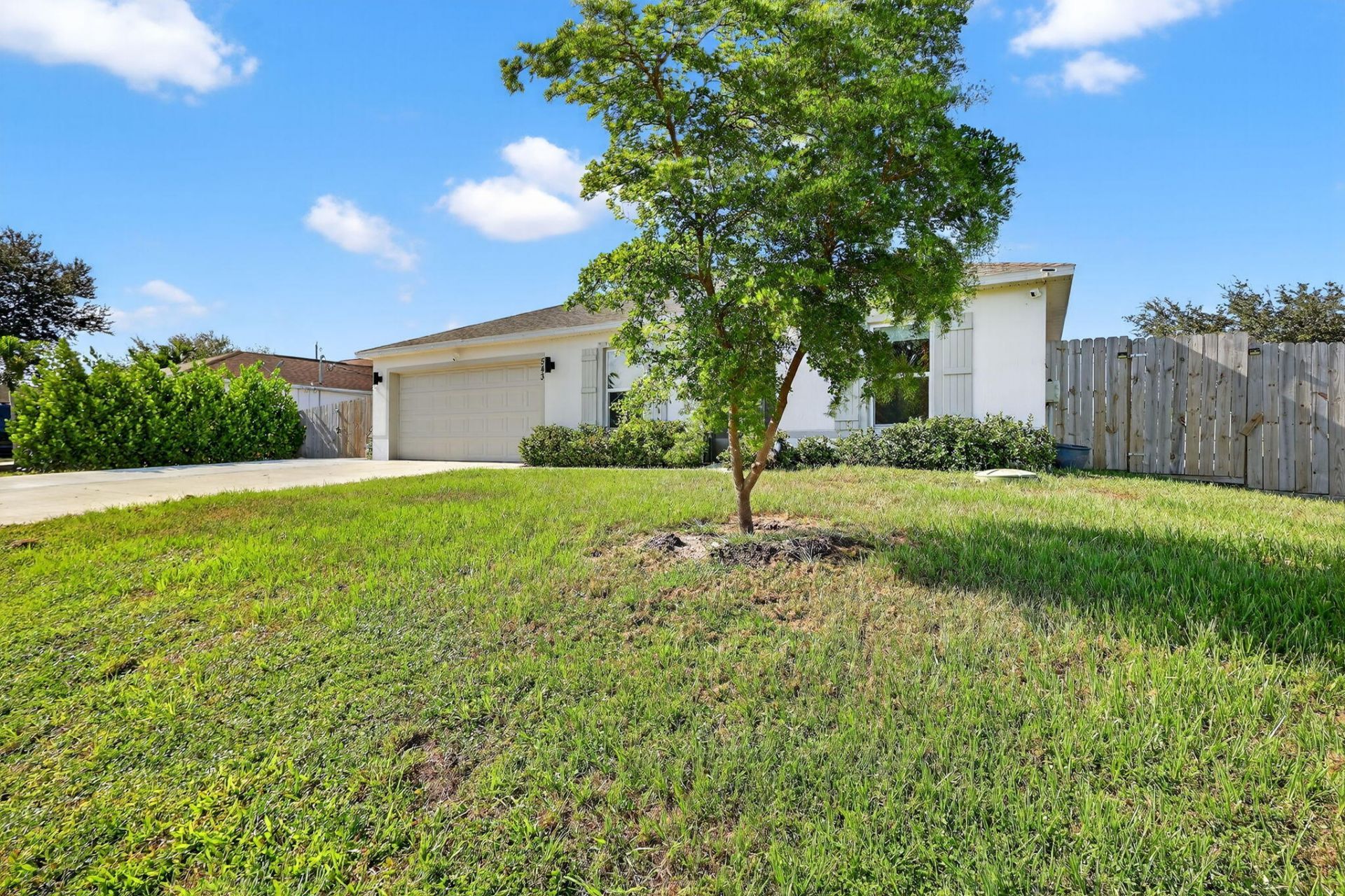 543 SW Kabot Avenue, Port Saint Lucie, FL 34953 Photo