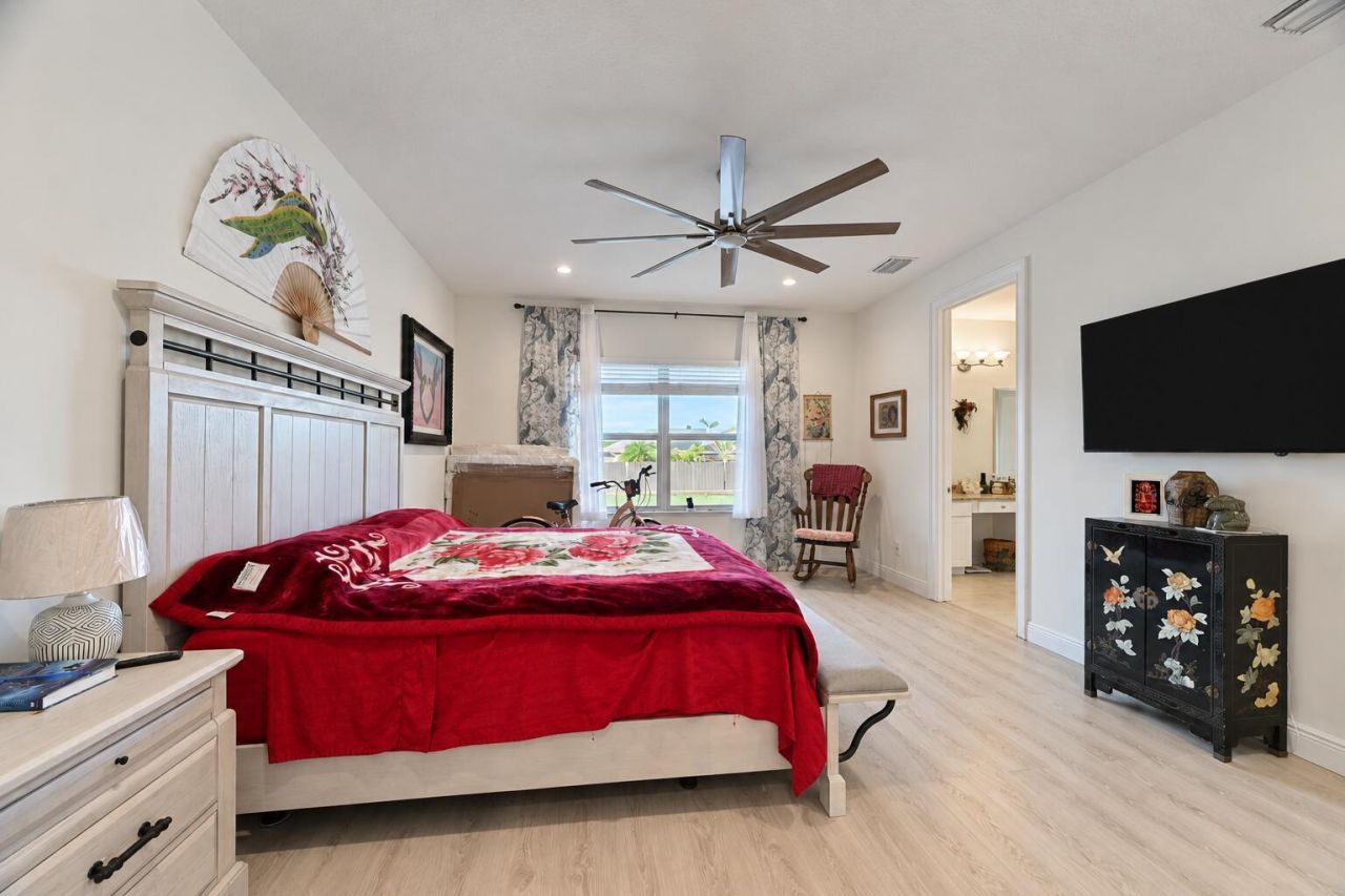 2449 SW Gay Circle, Port Saint Lucie, FL 34953 Photo