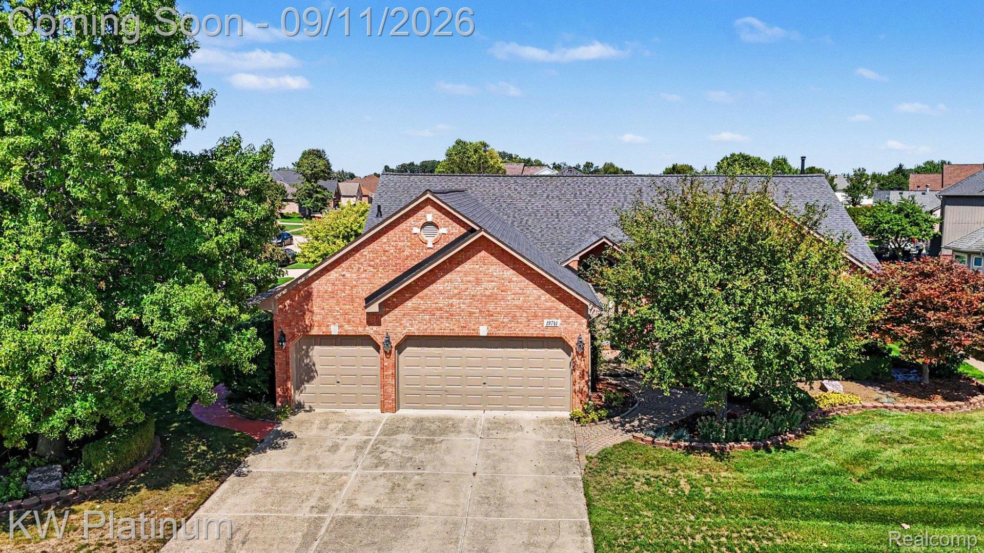 19741 Mount Vernon Drive, Macomb Township, Mi 48044 Main Photo