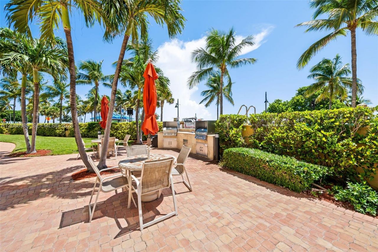 328 N Ocean Blvd, Unit 104, Pompano Beach, FL 33062 Photo