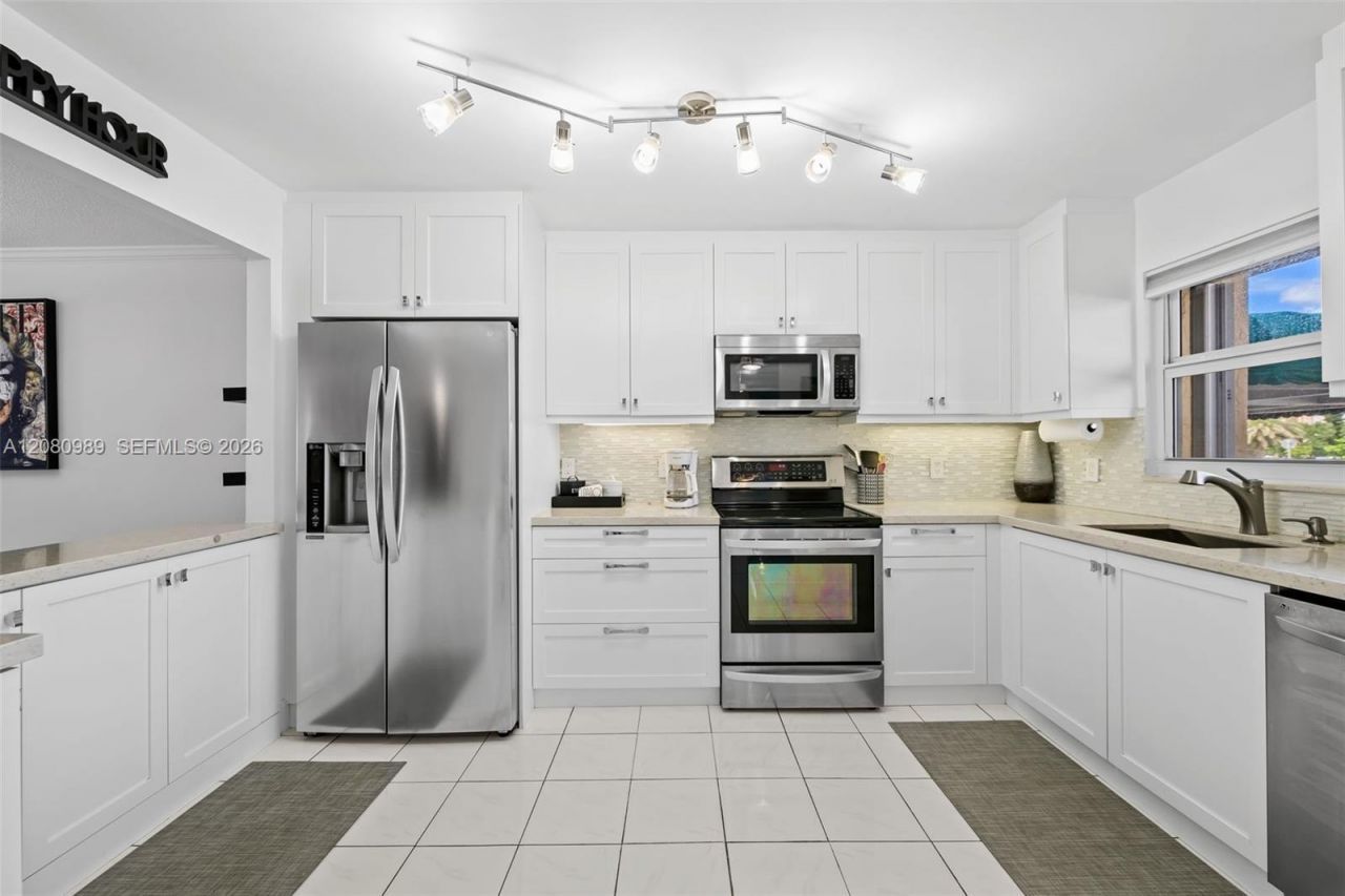 328 N Ocean Blvd, Unit 104, Pompano Beach, FL 33062 Photo