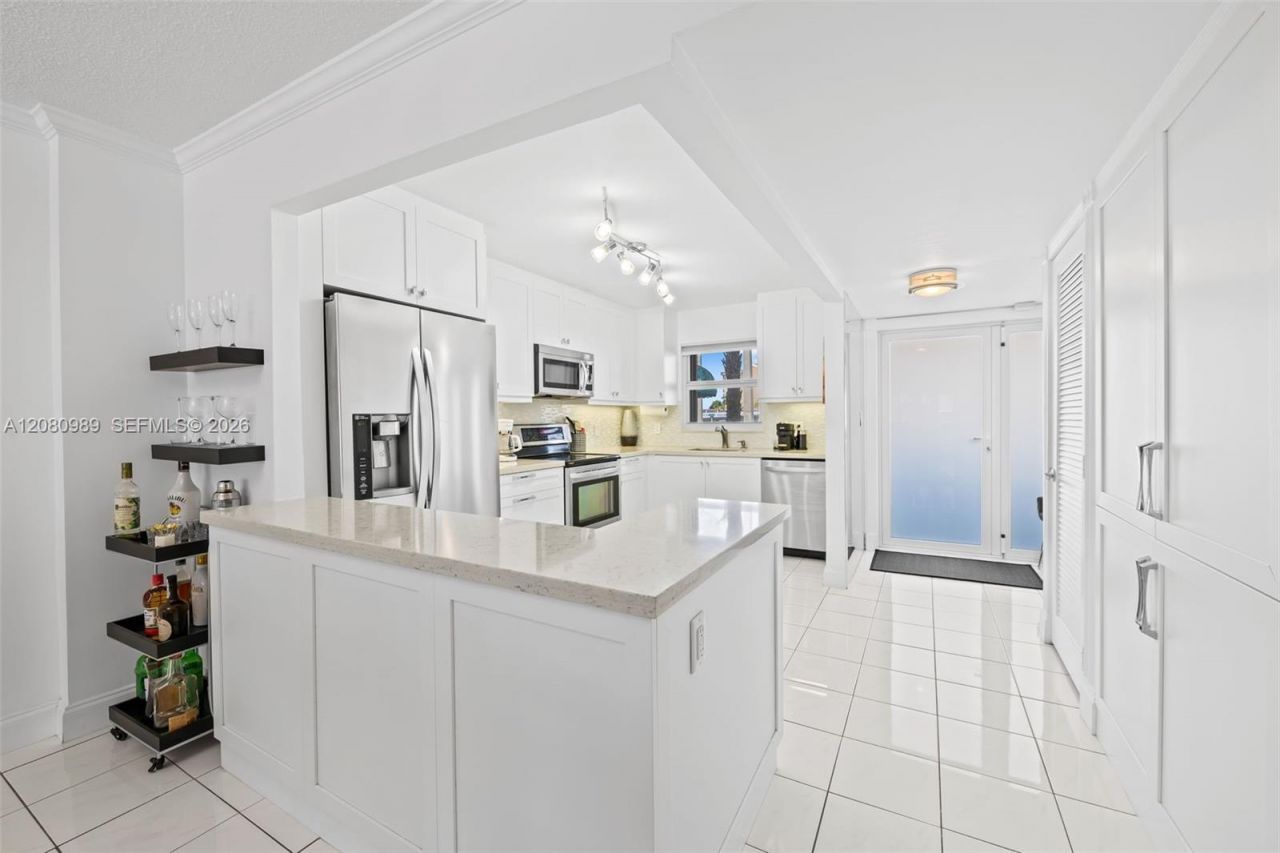 328 N Ocean Blvd, Unit 104, Pompano Beach, FL 33062 Photo