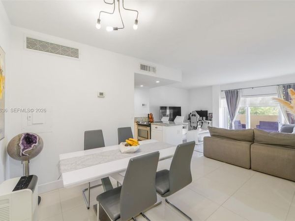 880 NE 69th St , Unit 5L, Miami, FL 33138