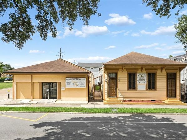 2200 JACKSON Avenue, New Orleans, LA 70113