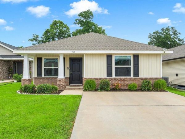 7162 Sonny Drive, Ensley, FL 32534