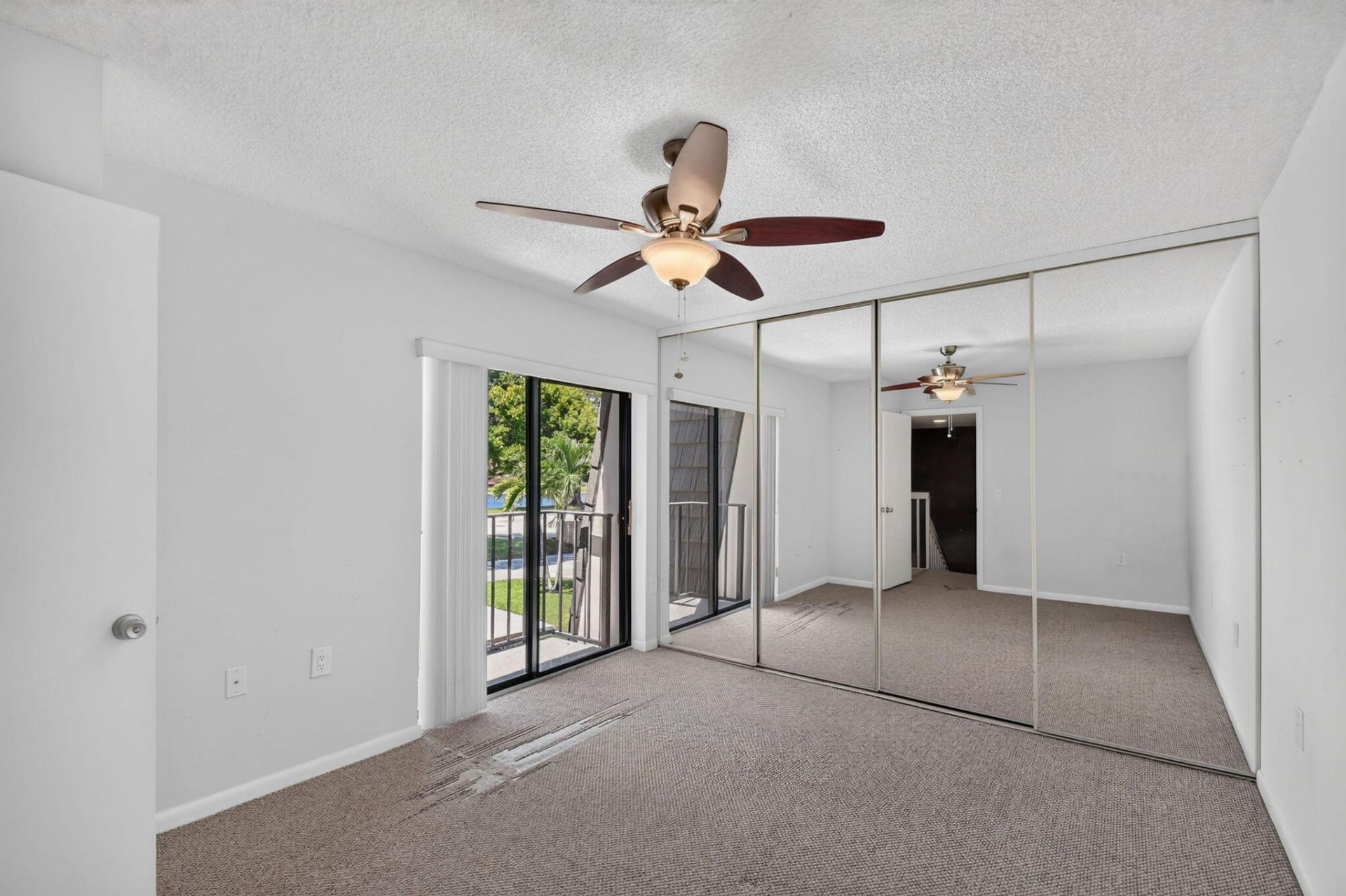 2409 24th Way, West Palm Beach, FL 33407 Photo