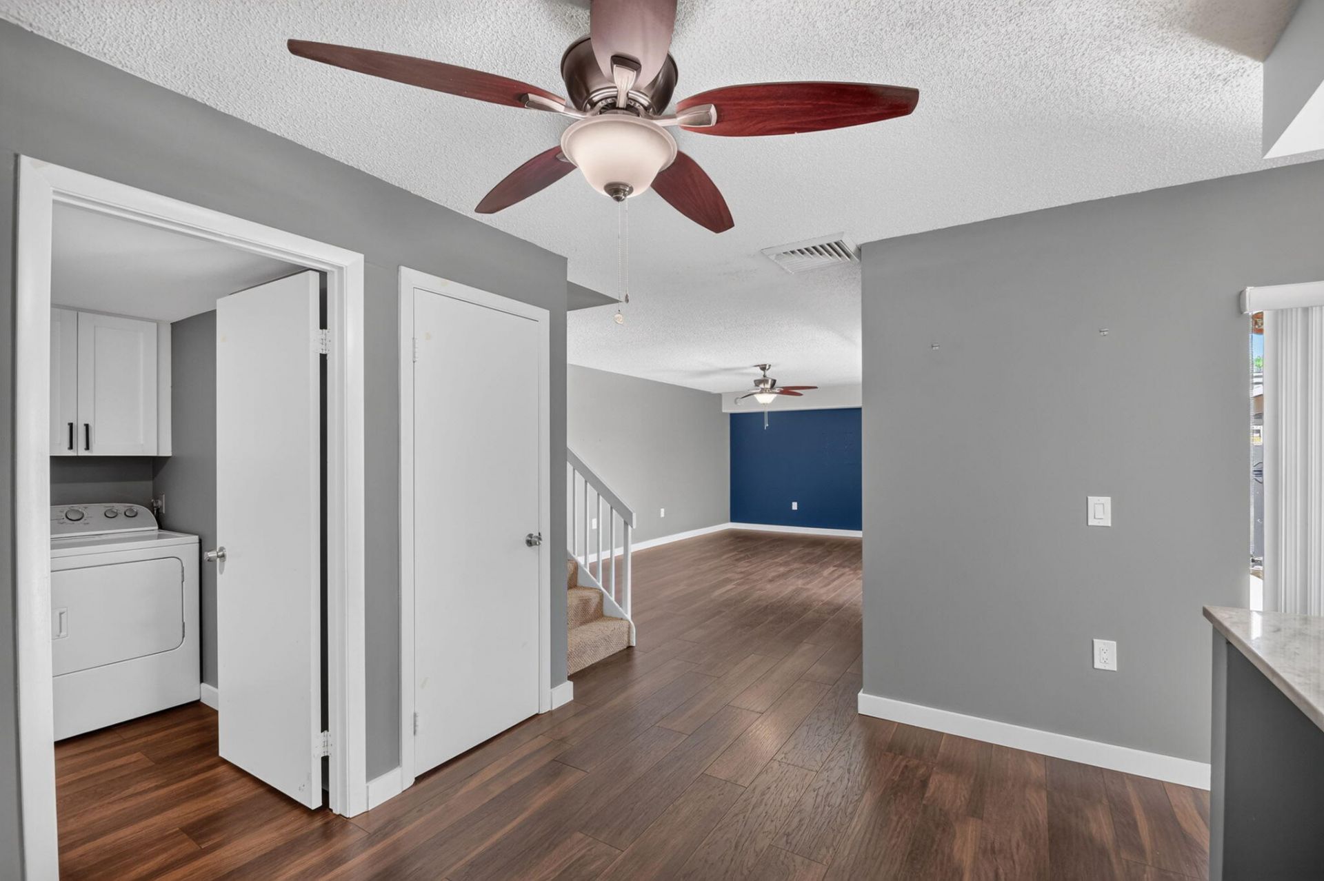 2409 24th Way, West Palm Beach, FL 33407 Photo