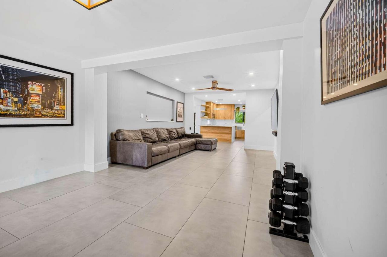 125 NE 146th Street, Miami, FL 33161 Photo