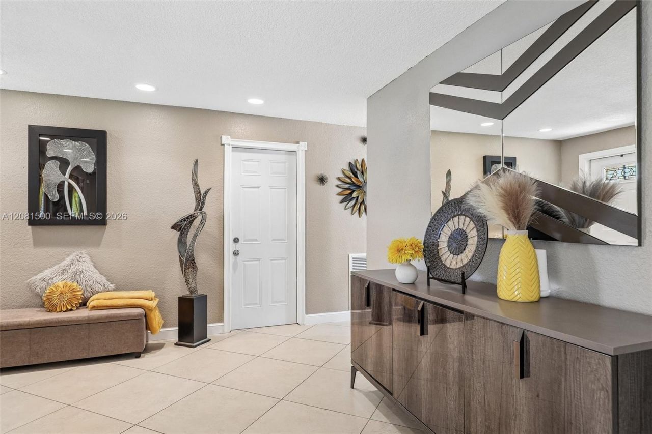 8835 NW 27th St , Coral Springs, FL 33065 Photo