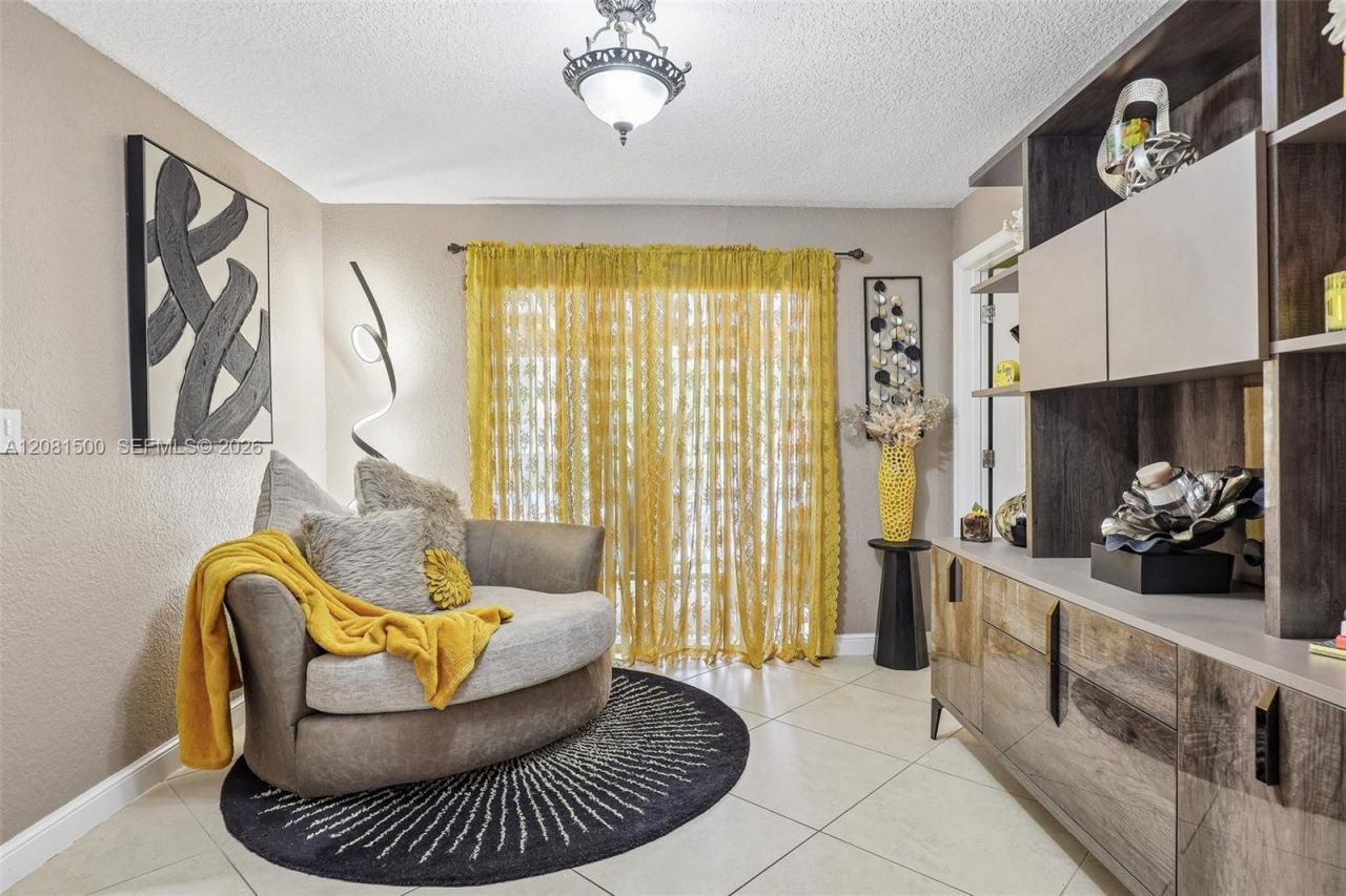 8835 NW 27th St , Coral Springs, FL 33065 Photo